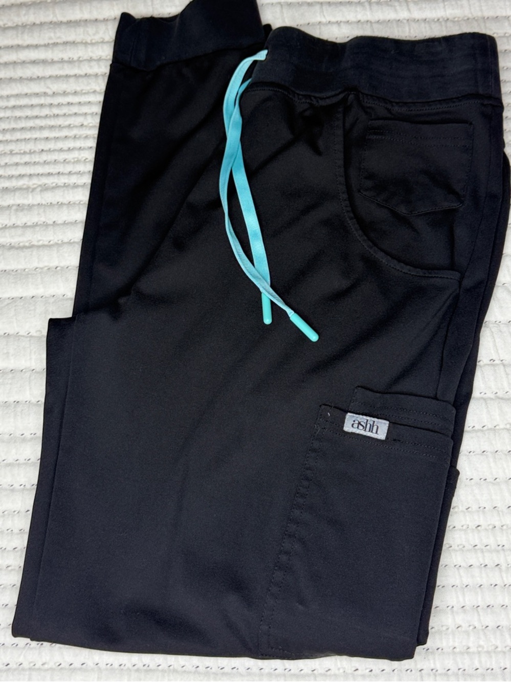 Ashh Scrubs Aneesa Jogger. Size XL regular length.